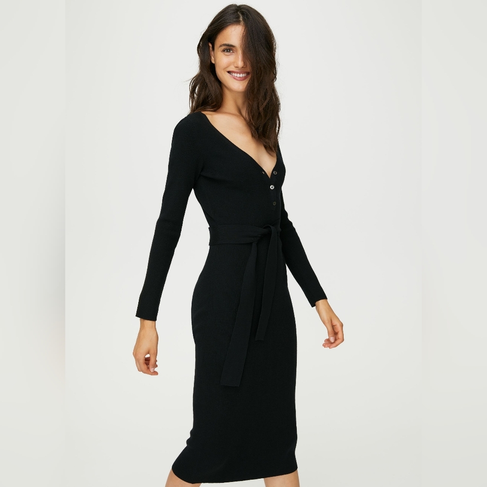 Aritzia Henley Sweater Dress In Size XS Black